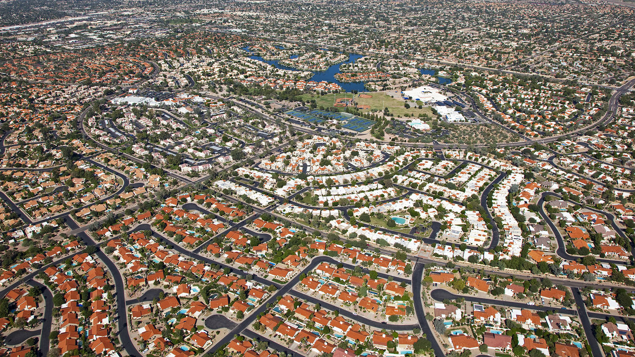Urban Sprawl: The Importance of a Strong Central City Core 