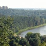 How does Vilnius keep its air so clean?